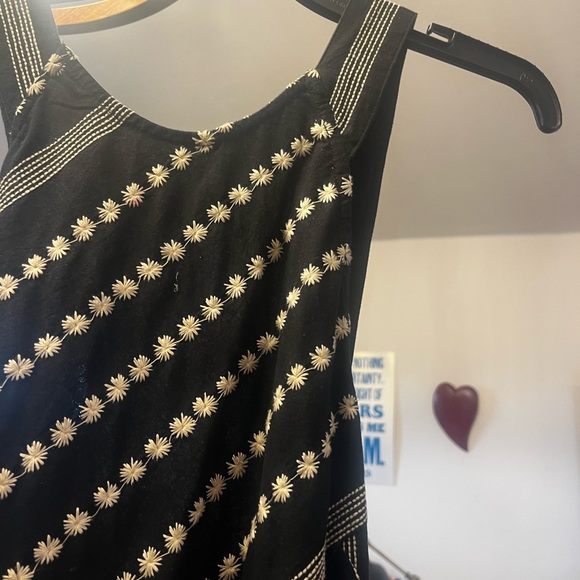 Spectacular Free People Mini Summer black with white embroidered floral - Picture 8 of 9